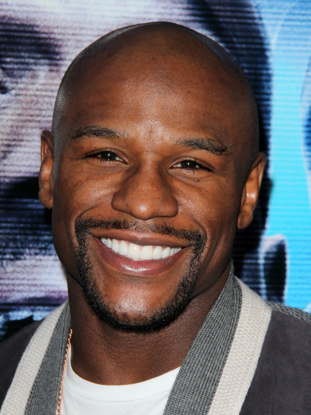 How tall is Floyd Mayweather Jr?